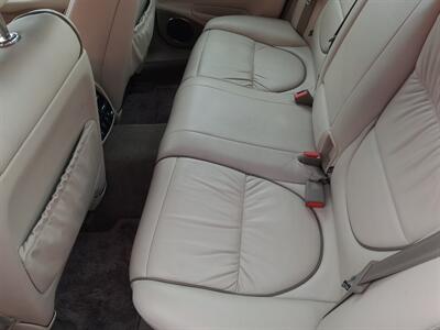 2004 Jaguar XJ8 Vanden Plas - Photo 9 - Albuquerque, NM 87107