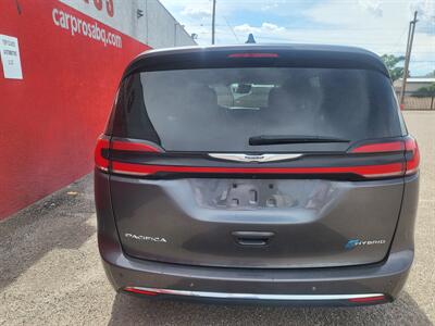 2023 Chrysler Pacifica Plug-In Hybrid Touring L   - Photo 3 - Albuquerque, NM 87107