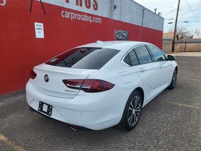 2019 Buick Regal Sportback Preferred   - Photo 2 - Albuquerque, NM 87107