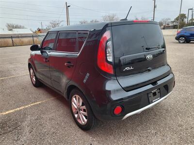 2018 Kia Soul +   - Photo 4 - Albuquerque, NM 87107