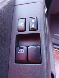 2012 Nissan Frontier SV V6   - Photo 13 - Albuquerque, NM 87107