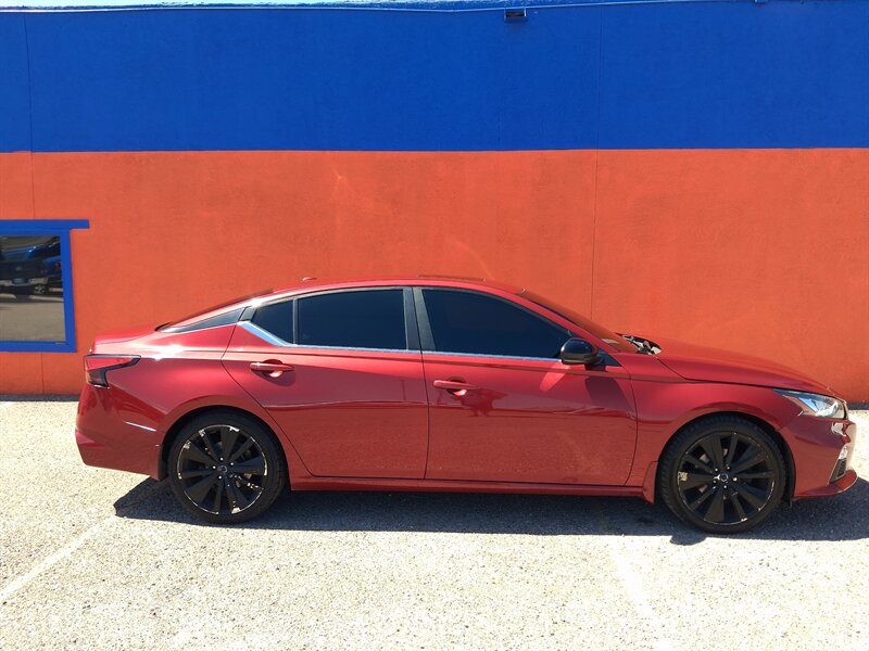 2019 Nissan Altima 2.5 SR   - Photo 1 - Albuquerque, NM 87107