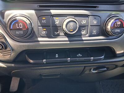 2018 Chevrolet Silverado 1500 LT   - Photo 18 - Albuquerque, NM 87107