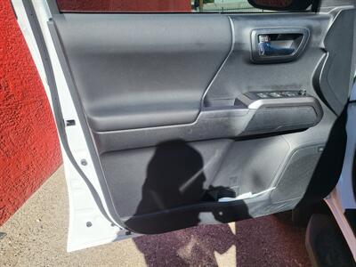 2023 Toyota Tacoma TRD PRO   - Photo 12 - Albuquerque, NM 87107