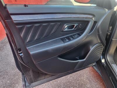2018 Ford Taurus Limited   - Photo 15 - Albuquerque, NM 87107