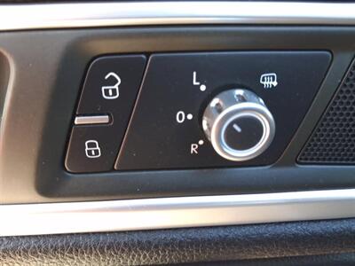 2013 Volkswagen Touareg TDI Sport   - Photo 16 - Albuquerque, NM 87107