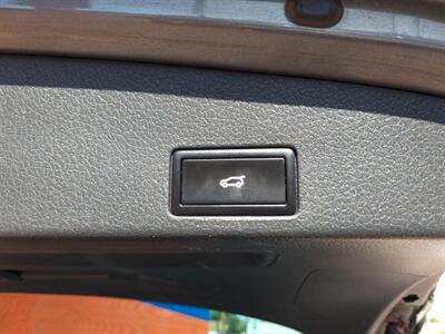 2013 Volkswagen Touareg TDI Sport   - Photo 10 - Albuquerque, NM 87107