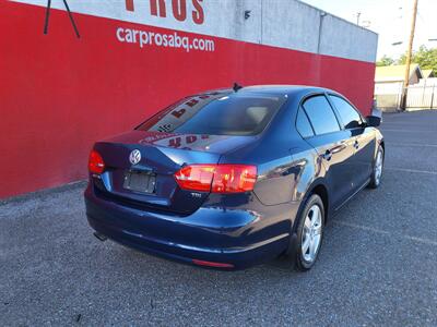 2011 Volkswagen Jetta TDI   - Photo 2 - Albuquerque, NM 87107