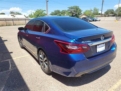 2017 Nissan Altima 2.5  SR - Photo 4 - Albuquerque, NM 87107