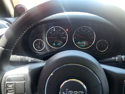 2013 Jeep Wrangler Unlimited Rubicon   - Photo 19 - Albuquerque, NM 87107