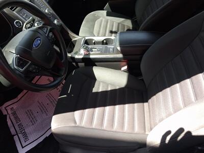 2017 Ford Fusion SE   - Photo 12 - Albuquerque, NM 87107