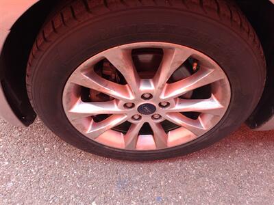 2017 Ford Fusion SE   - Photo 8 - Albuquerque, NM 87107