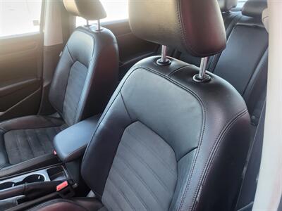 2015 Volkswagen Passat 2.0L TDI SEL Premium   - Photo 11 - Albuquerque, NM 87107