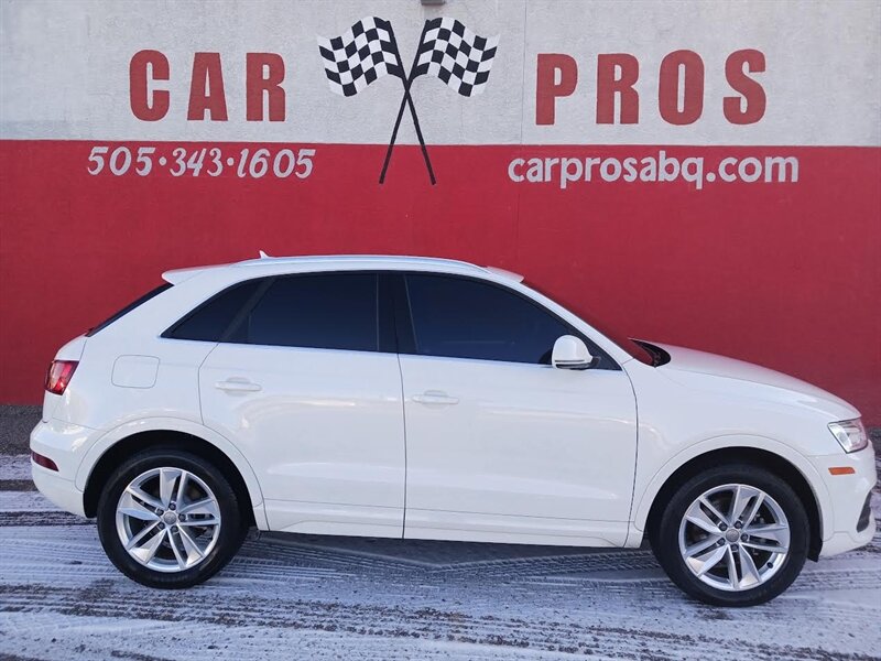 2016 Audi Q3 2.0T quattro Premium Plus  