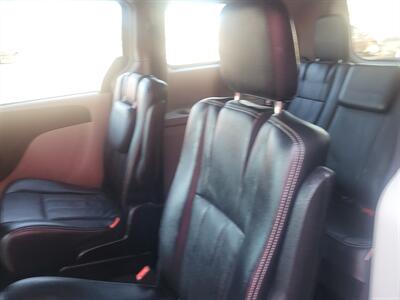 2013 Chrysler Town & Country Touring   - Photo 12 - Albuquerque, NM 87107
