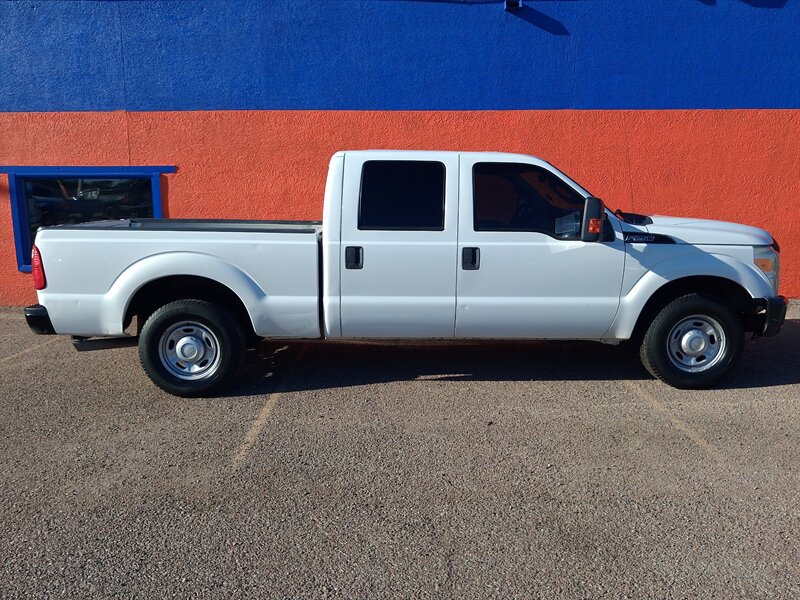 2011 Ford F-250 Super Duty XL  