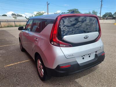 2021 Kia Soul LX   - Photo 4 - Albuquerque, NM 87107
