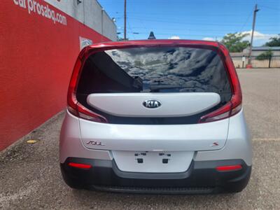 2021 Kia Soul LX   - Photo 3 - Albuquerque, NM 87107