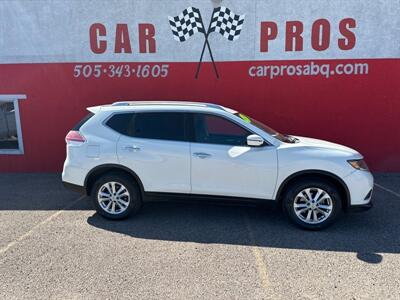 2016 Nissan Rogue SV   - Photo 1 - Albuquerque, NM 87107