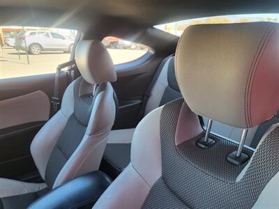 2015 Hyundai Genesis Coupe 3.8 - Photo 12 - Albuquerque, NM 87107