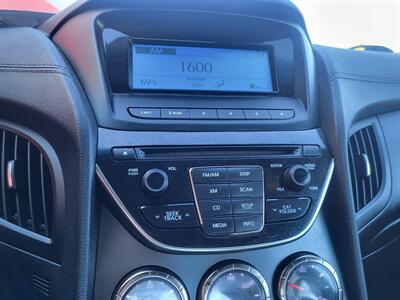 2015 Hyundai Genesis Coupe 3.8 - Photo 19 - Albuquerque, NM 87107