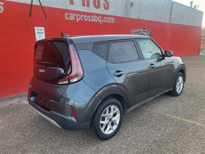 2023 Kia Soul LX - Photo 2 - Albuquerque, NM 87107