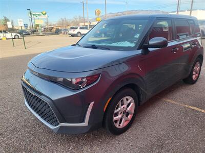 2023 Kia Soul LX - Photo 5 - Albuquerque, NM 87107