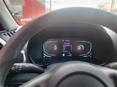 2023 Kia Soul LX - Photo 22 - Albuquerque, NM 87107