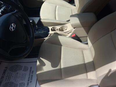 2010 Hyundai ELANTRA Touring GLS - Photo 12 - Albuquerque, NM 87107