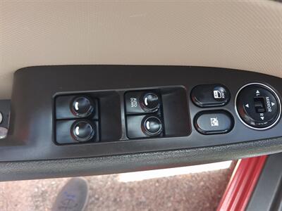 2010 Hyundai ELANTRA Touring GLS - Photo 14 - Albuquerque, NM 87107
