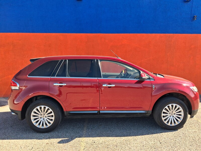 2013 Lincoln MKX FWD's photo
