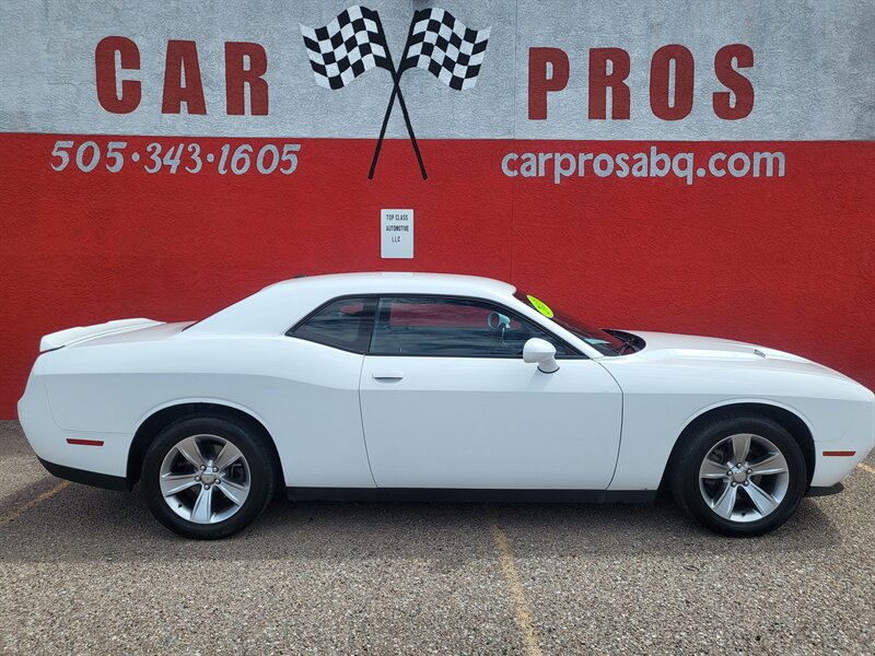 2020 Dodge Challenger SXT  