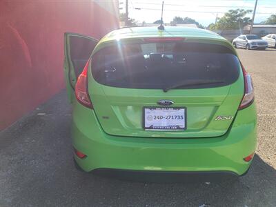 2015 Ford Fiesta SE   - Photo 3 - Albuquerque, NM 87107