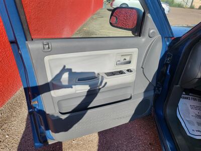 2005 Dodge Dakota Laramie 4dr Quad Cab Laramie   - Photo 10 - Albuquerque, NM 87107