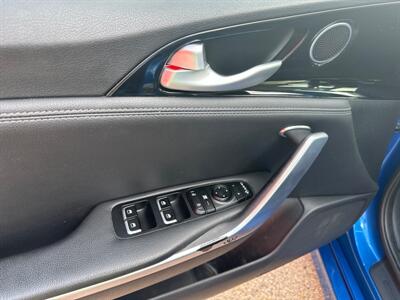 2019 Kia Stinger   - Photo 10 - Albuquerque, NM 87107