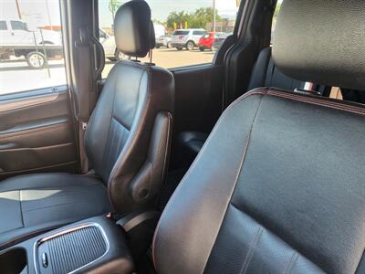 2019 Dodge Grand Caravan GT   - Photo 15 - Albuquerque, NM 87107