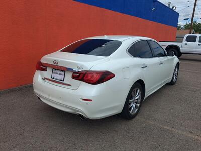 2017 INFINITI Q70 3.7 - Photo 2 - Albuquerque, NM 87107