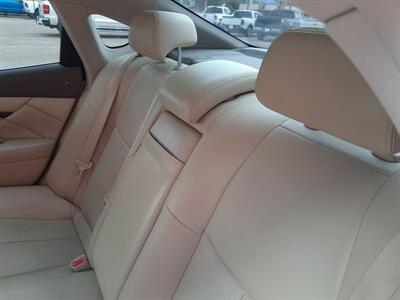 2017 INFINITI Q70 3.7 - Photo 10 - Albuquerque, NM 87107