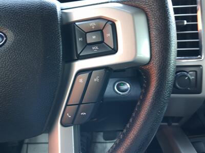 2015 Ford F-150 LARIAT - Photo 24 - Albuquerque, NM 87107