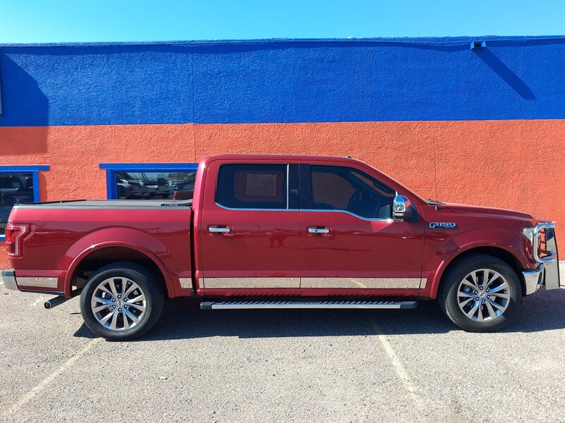 2015 Ford F-150 LARIAT  
