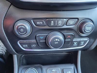 2020 Jeep Cherokee Latitude   - Photo 14 - Albuquerque, NM 87107