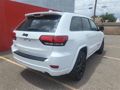 2018 Jeep Grand Cherokee Laredo   - Photo 2 - Albuquerque, NM 87107