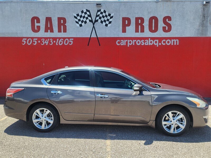 2015 Nissan Altima 2.5 SV w Roof - Photo 1 - Albuquerque, NM 87107