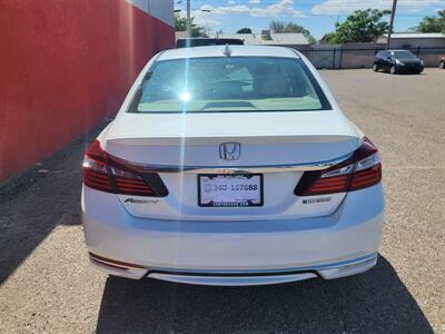 2017 Honda Accord Hybrid   - Photo 3 - Albuquerque, NM 87107