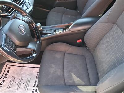 2018 Toyota C-HR XLE   - Photo 14 - Albuquerque, NM 87107
