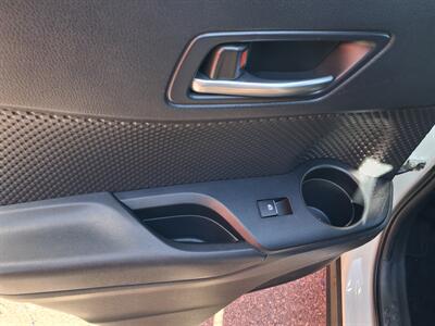 2018 Toyota C-HR XLE   - Photo 12 - Albuquerque, NM 87107