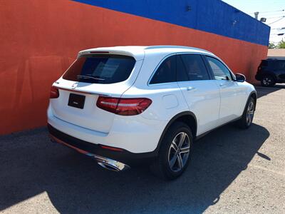 2019 Mercedes-Benz GLC 300 - Photo 2 - Albuquerque, NM 87107