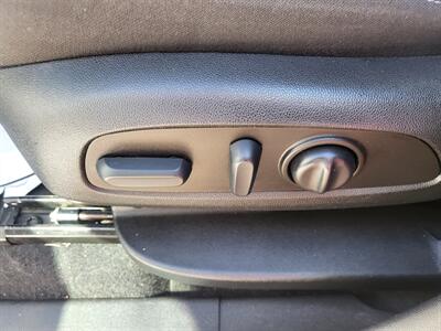 2022 Chevrolet Equinox LT   - Photo 18 - Albuquerque, NM 87107