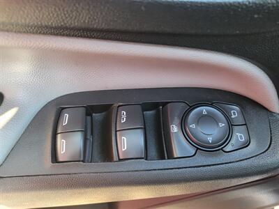 2022 Chevrolet Equinox LT   - Photo 14 - Albuquerque, NM 87107