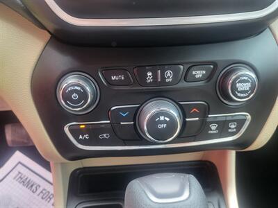 2021 Jeep Cherokee Latitude   - Photo 15 - Albuquerque, NM 87107
